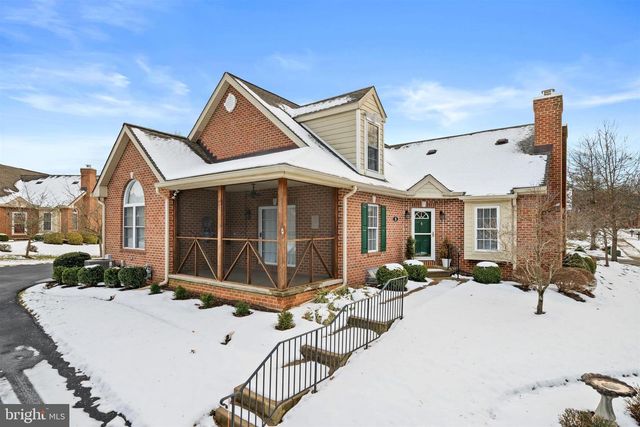 26 LYNTHWAITE FARM LN, Wilmington, DE 19803