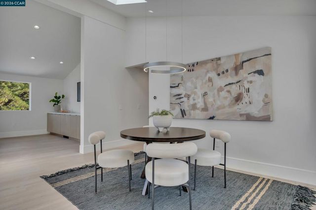 127 Caminar Way, Walnut Creek, CA 94596