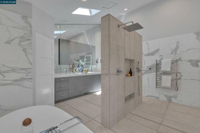 127 Caminar Way, Walnut Creek, CA 94596