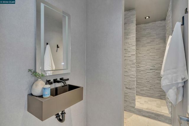 127 Caminar Way, Walnut Creek, CA 94596