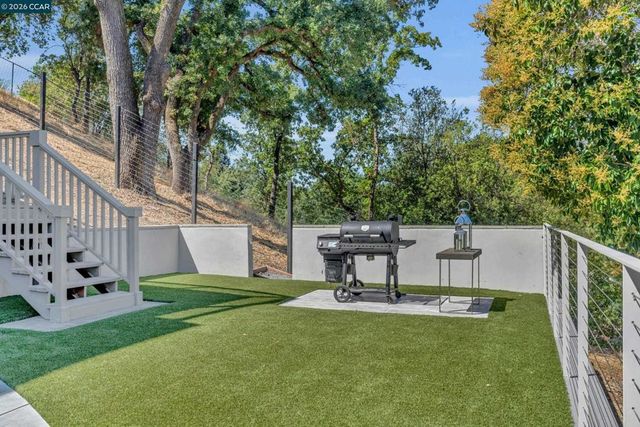 127 Caminar Way, Walnut Creek, CA 94596