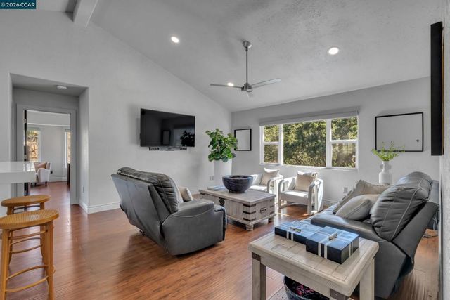 127 Caminar Way, Walnut Creek, CA 94596