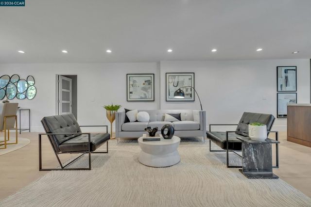 127 Caminar Way, Walnut Creek, CA 94596