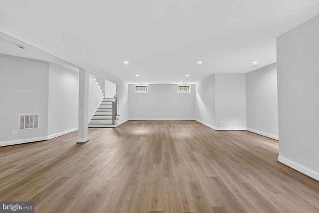 611 GIBSON DR SW, Vienna, VA 22180