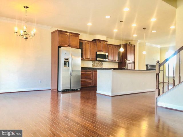 42638 BECKETT TER, Ashburn, VA 20148