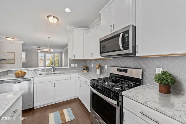 440 Oak Pine Drive, Apex, NC 27502