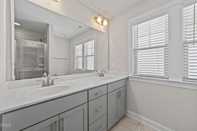 440 Oak Pine Drive, Apex, NC 27502