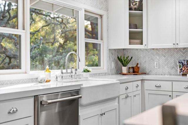 6345 Barton Rd, Loomis, CA 95650