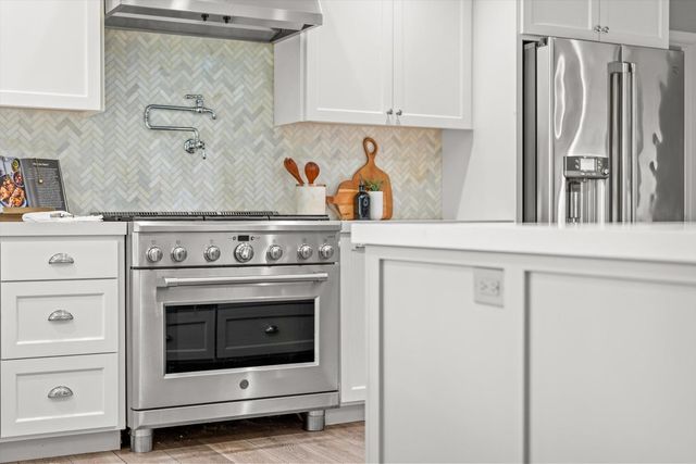 6345 Barton Rd, Loomis, CA 95650