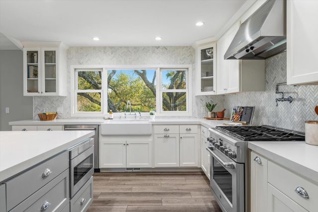 6345 Barton Rd, Loomis, CA 95650