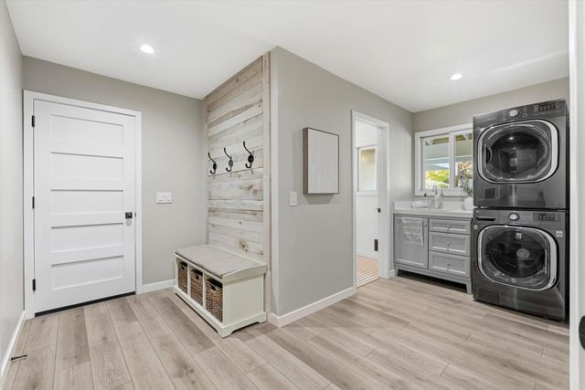 6345 Barton Rd, Loomis, CA 95650