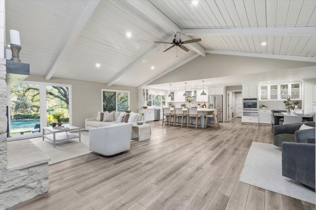 6345 Barton Rd, Loomis, CA 95650