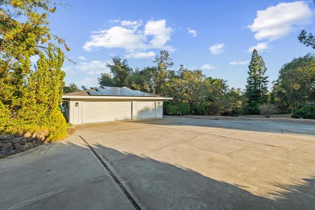 6345 Barton Rd, Loomis, CA 95650