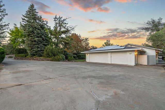 6345 Barton Rd, Loomis, CA 95650