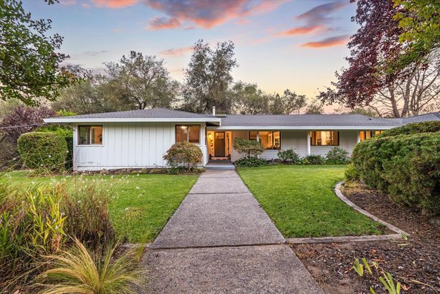 6345 Barton Rd, Loomis, CA 95650