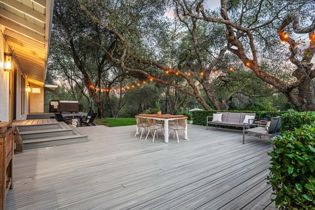 6345 Barton Rd, Loomis, CA 95650