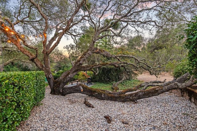 6345 Barton Rd, Loomis, CA 95650