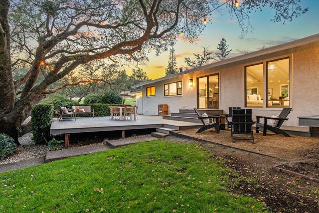 6345 Barton Rd, Loomis, CA 95650