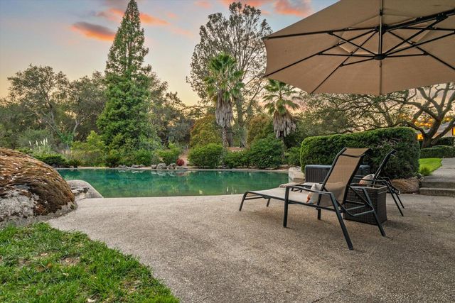 6345 Barton Rd, Loomis, CA 95650