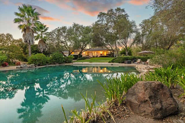 6345 Barton Rd, Loomis, CA 95650