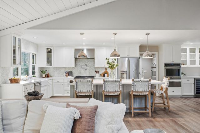 6345 Barton Rd, Loomis, CA 95650