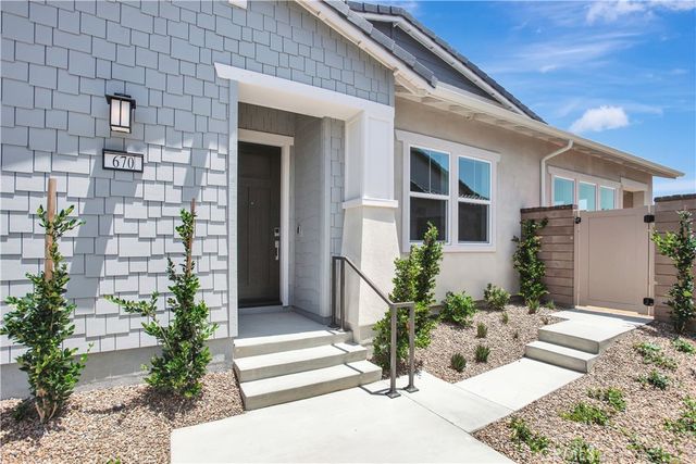 670 Furrow Road, Rancho Mission Viejo, CA 92694