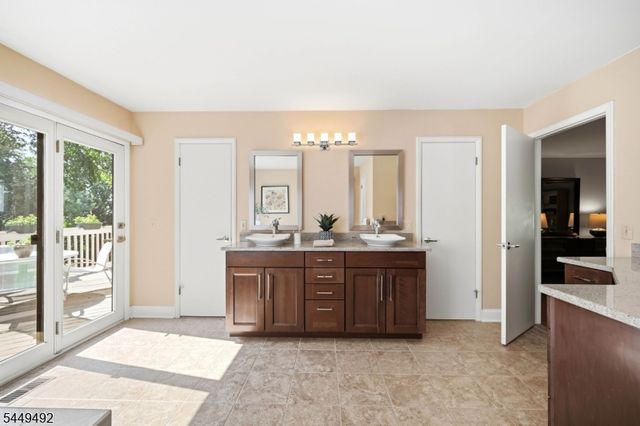 55 Union Hill Rd, Parsippany-troy Hills Twp., NJ 07950
