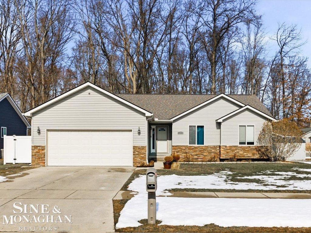 1103 Beth Court, Clay, MI 48001