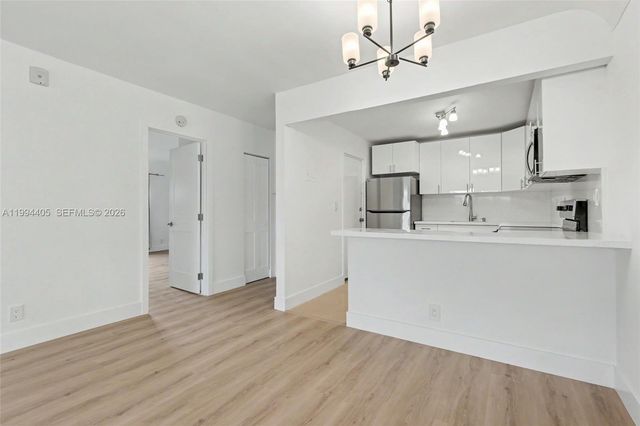 1220 71st St 35, Miami Beach, FL 33141