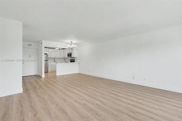 1220 71st St 35, Miami Beach, FL 33141