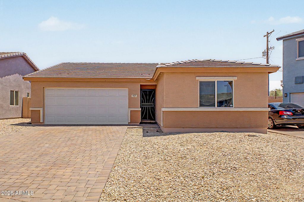 423 W ALICIA Drive, Phoenix, AZ 85041
