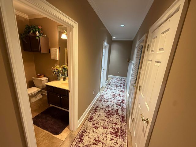 9551 FOX HILL CIR, Germantown, TN 38139