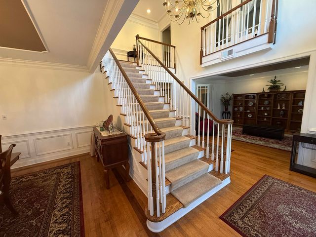 9551 FOX HILL CIR, Germantown, TN 38139