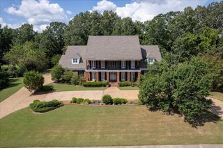 9551 FOX HILL CIR, Germantown, TN 38139