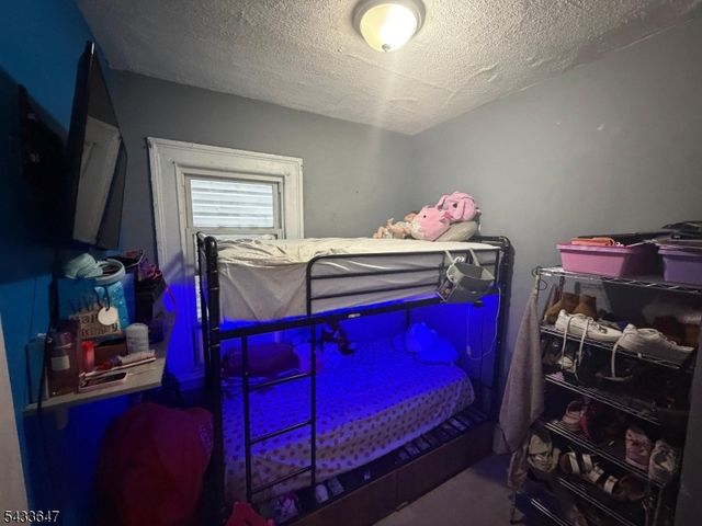 78 16Th Ave, Paterson City, NJ 07501