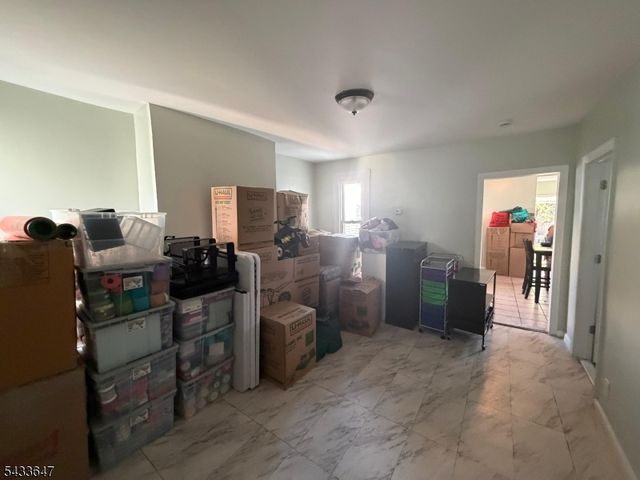 78 16Th Ave, Paterson City, NJ 07501