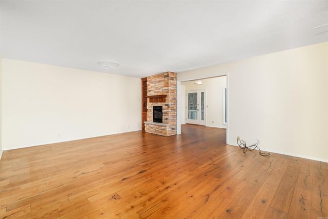 30 Esmeralda Place, Hot Springs Village, AR 71909