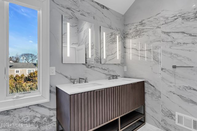 215 Hollywood Avenue, Long Branch, NJ 07740