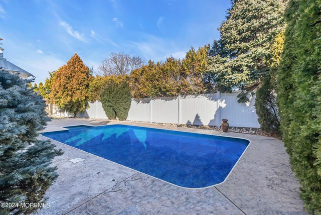 215 Hollywood Avenue, Long Branch, NJ 07740