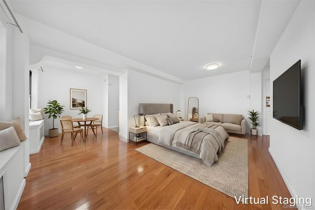 99-72 66th Rd 7F, Rego Park, NY 11374