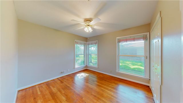 2104 Elmwood, Bryan, TX 77803