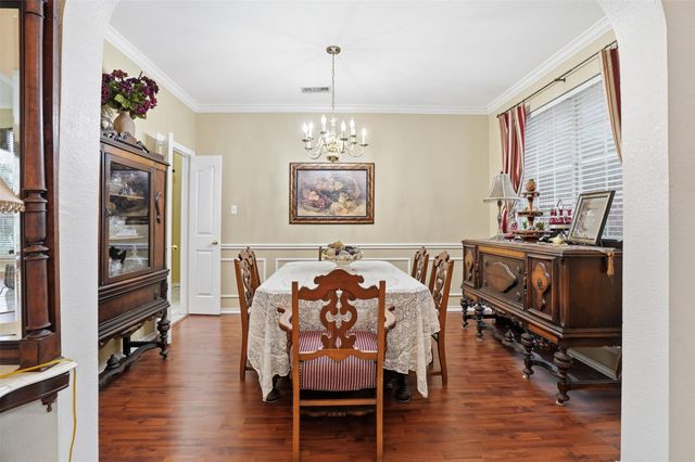 901 Dylan Court, Burleson, TX 76028