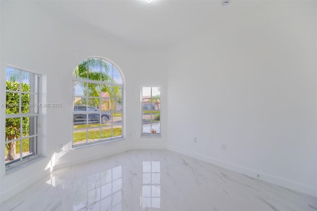 5290 SW 134th Ave ., Miramar, FL 33027