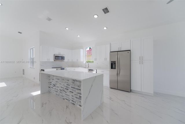 5290 SW 134th Ave ., Miramar, FL 33027