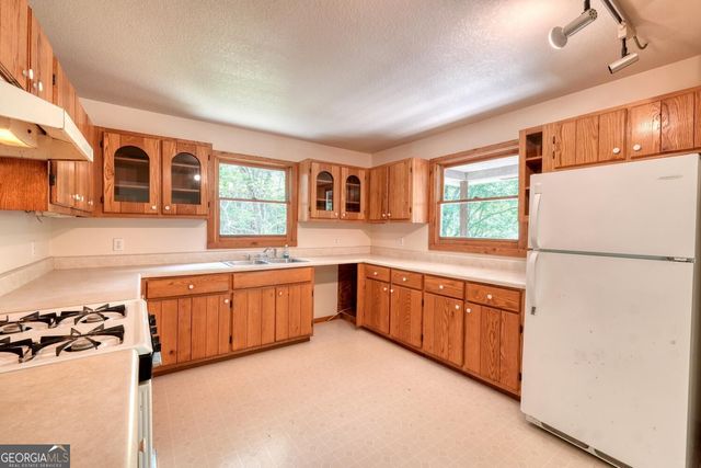 1493 Greasy Creek Road, Brasstown, NC 28902