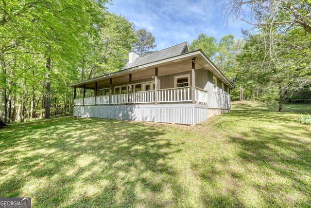 1493 Greasy Creek Road, Brasstown, NC 28902