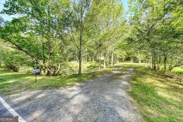 1493 Greasy Creek Road, Brasstown, NC 28902