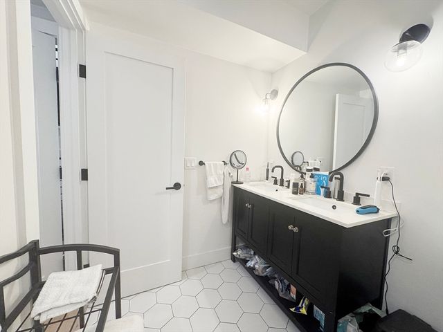 278 Sumner Street PH, Boston, MA 02128