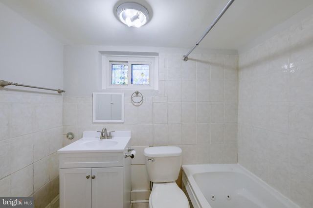 1900 Q ST SE, Washington, DC 20020