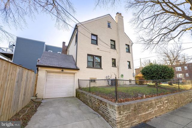 1900 Q ST SE, Washington, DC 20020